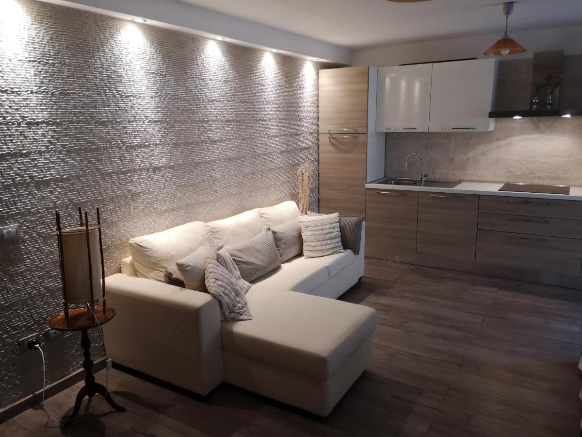 Casa Con Giardino Βίλα Όλμπια Εξωτερικό φωτογραφία