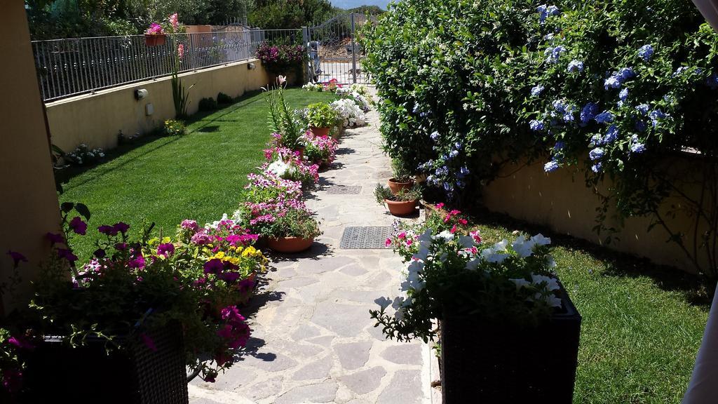 Casa Con Giardino Βίλα Όλμπια Δωμάτιο φωτογραφία