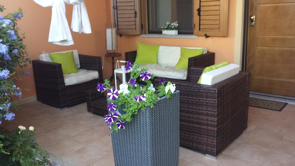 Casa Con Giardino Βίλα Όλμπια Εξωτερικό φωτογραφία